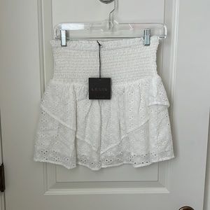 NEW white flower skirt